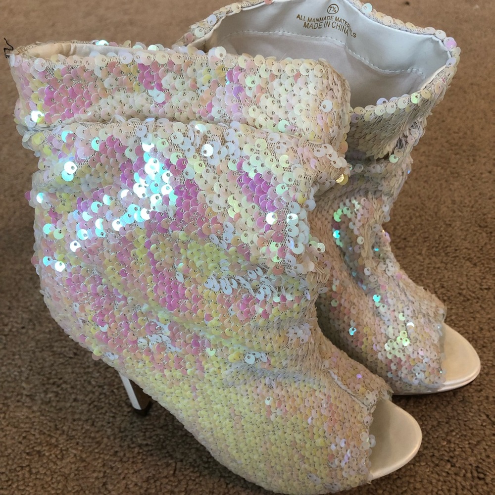 SHOW STOPPER BOOTS